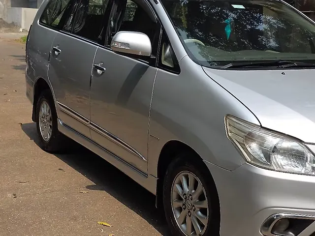 Used Toyota Innova [2015-2016] 2.5 VX BS IV 8 STR in Mumbai