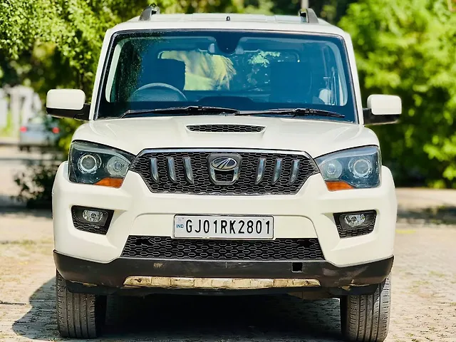 Used 2015 Mahindra Scorpio in Ahmedabad Used 2015 Mahindra Scorpio in Ahmedabad