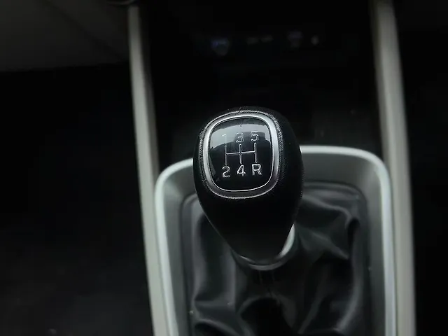 Used Hyundai Venue [2022-2023] SX 1.2 Petrol in Delhi