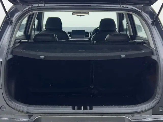 Used Hyundai Venue [2022-2023] SX 1.2 Petrol in Delhi