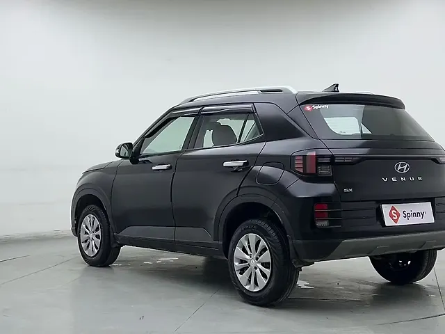 Used Hyundai Venue [2022-2023] SX 1.2 Petrol in Delhi