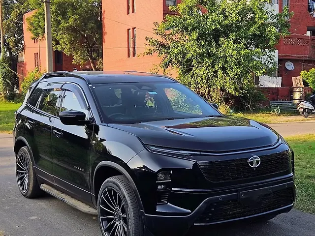 Used 2023 Tata Safari in Chandigarh