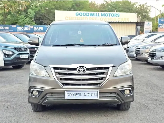Used 2015 Toyota Innova in Pune