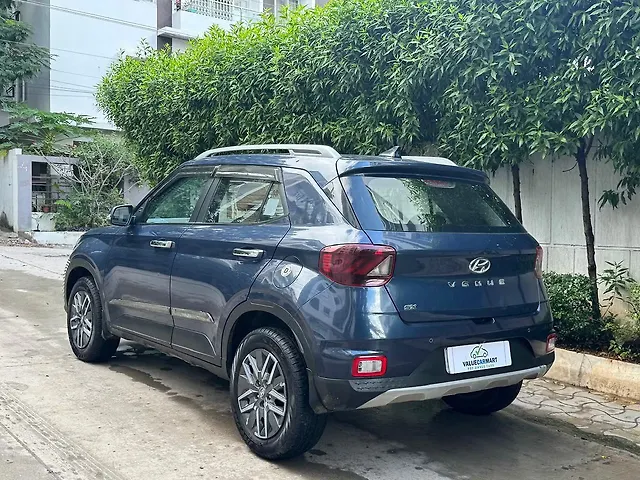 Used Hyundai Venue [2023-2025] SX 1.5 Diesel in Hyderabad