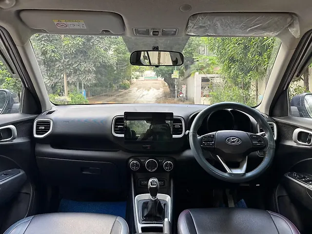 Used Hyundai Venue [2023-2025] SX 1.5 Diesel in Hyderabad