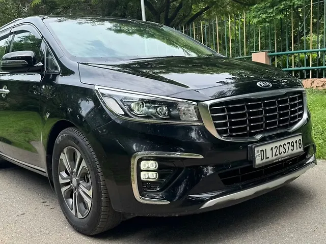 Used 2020 Kia Carnival in Delhi Used 2020 Kia Carnival in Delhi