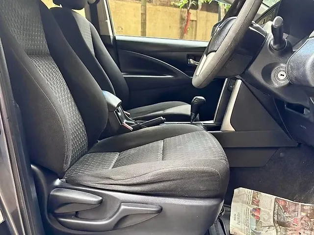 Used Toyota Innova [2015-2016] 2.5 GX BS IV 8 STR in Mumbai