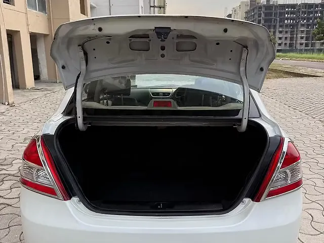 Used Maruti Suzuki Swift DZire [2011-2015] VDI in Lucknow