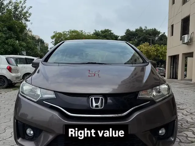 Used 2015 Honda Jazz in Lucknow Used 2015 Honda Jazz in Lucknow