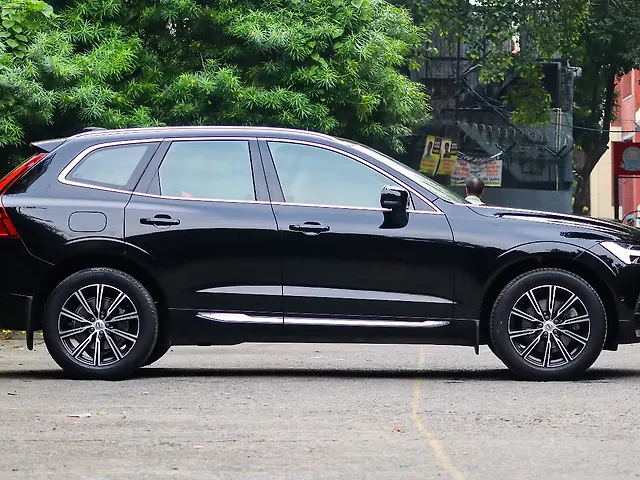 Used 2020 Volvo XC60 in Delhi