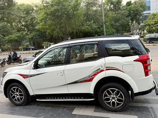 Used Mahindra XUV500 [2015-2018] W6 AT in Delhi
