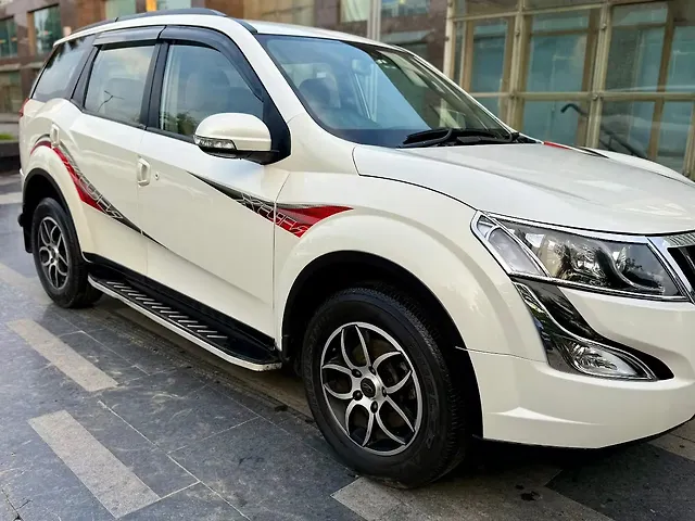 Used Mahindra XUV500 [2015-2018] W6 AT in Delhi