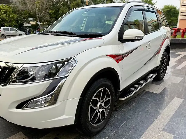 Used Mahindra XUV500 [2015-2018] W6 AT in Delhi