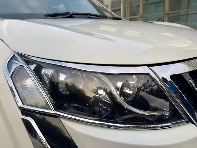 Used Mahindra XUV500 [2015-2018] W6 AT in Delhi