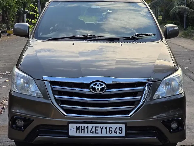 Used 2015 Toyota Innova in Mumbai Used 2015 Toyota Innova in Mumbai