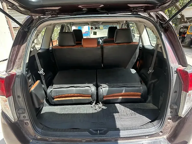 Used Toyota Innova Crysta [2016-2020] 2.4 V Diesel in Mumbai