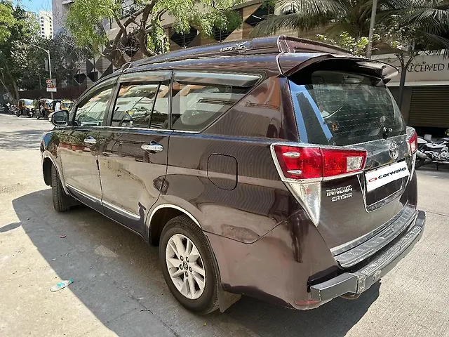 Used Toyota Innova Crysta [2016-2020] 2.4 V Diesel in Mumbai