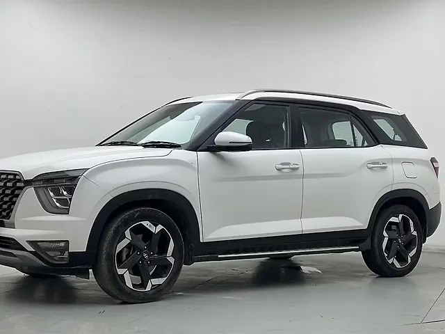 Used 2022 Hyundai Alcazar in Ghaziabad