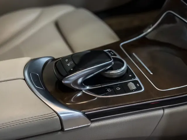 Used Mercedes-Benz C-Class [2014-2018] C 220d in Delhi