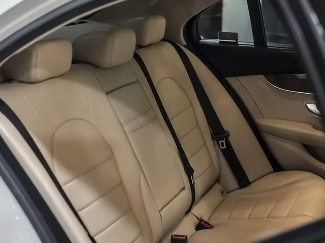 Used Mercedes-Benz C-Class [2014-2018] C 220d in Delhi