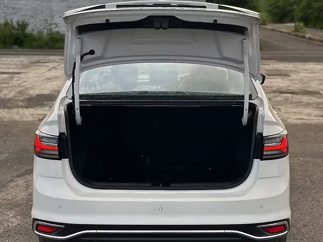 Used Volkswagen Virtus Topline 1.0 TSI AT in Mumbai