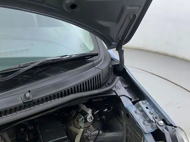 Used Maruti Suzuki Wagon R [1999-2006] LXi in Ahmedabad