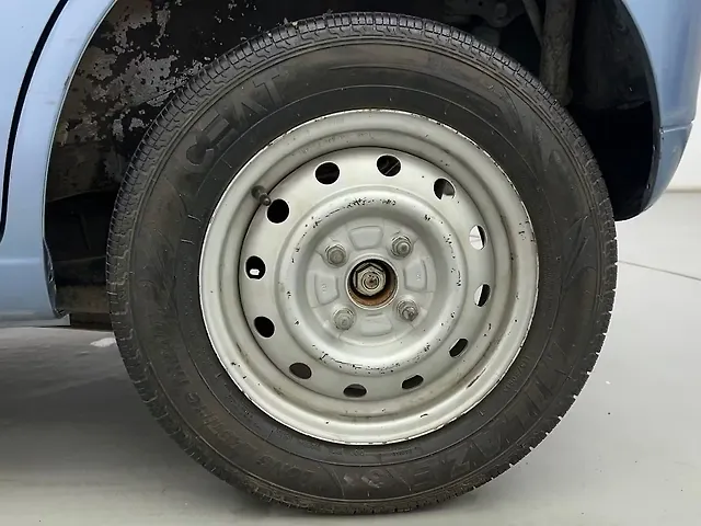 Used Maruti Suzuki Wagon R [1999-2006] LXi in Ahmedabad