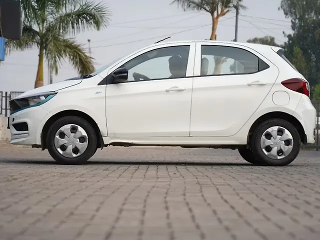 Used Tata Tiago EV XT Medium Range [2022-2025] in Karnal