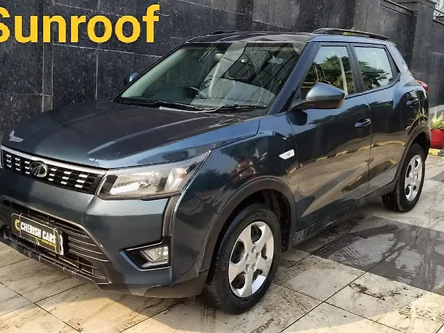 Used 2021 Mahindra XUV300 in Delhi Used 2021 Mahindra XUV300 in Delhi