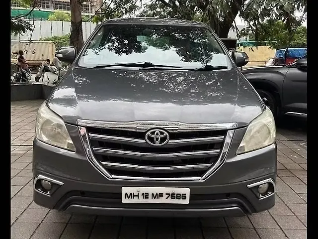 Used 2015 Toyota Innova in Pune