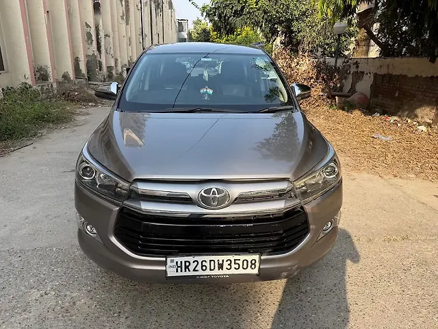 Used 2019 Toyota Innova Crysta in Delhi