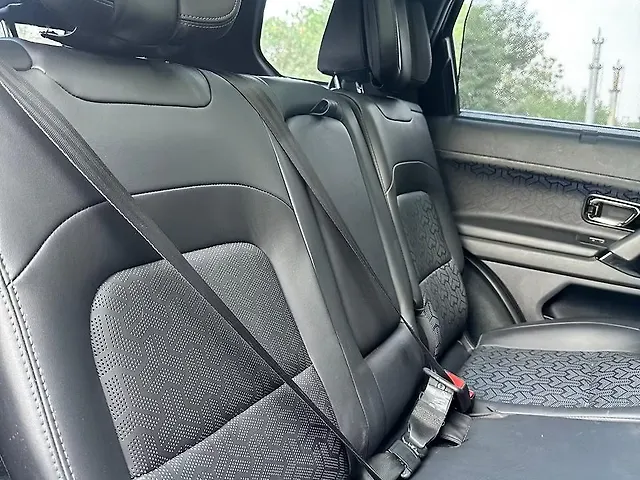 Used Tata Safari Accomplished Plus 7 STR Stealth Edition AT in Nagpur