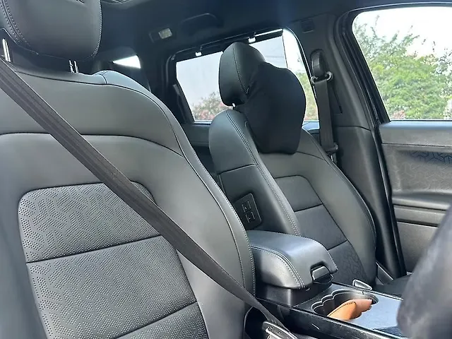 Used Tata Safari Accomplished Plus 7 STR Stealth Edition AT in Nagpur