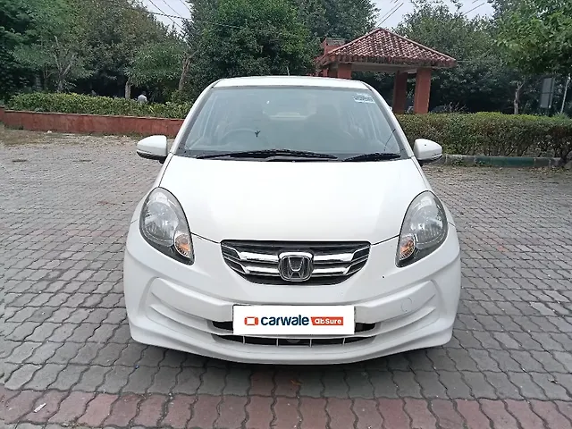 Used 2015 Honda Amaze in Delhi Used 2015 Honda Amaze in Delhi