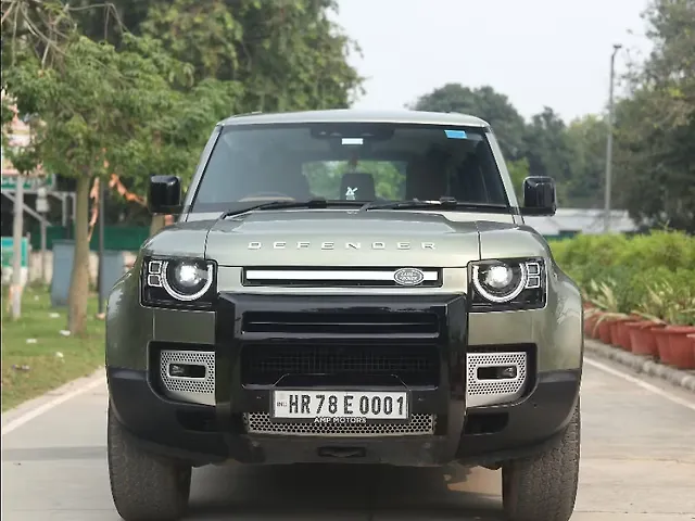Used 2022 Land Rover Defender in Delhi Used 2022 Land Rover Defender in Delhi