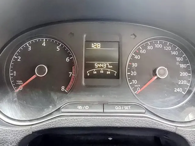 Used Volkswagen Polo [2014-2015] Comfortline 1.2L (P) in Bangalore