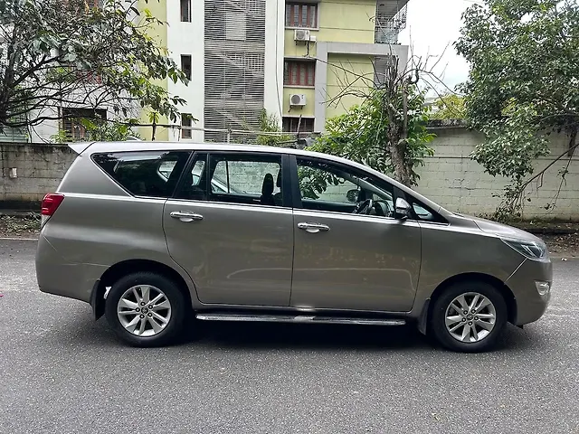 Used Toyota Innova Crysta [2016-2020] 2.4 VX 7 STR [2016-2020] in Bangalore