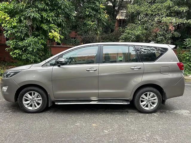Used Toyota Innova Crysta [2016-2020] 2.4 VX 7 STR [2016-2020] in Bangalore