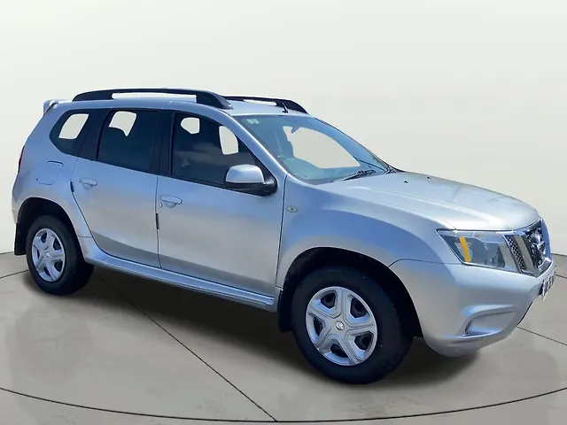 Used 2014 Nissan Terrano in Surat Used 2014 Nissan Terrano in Surat