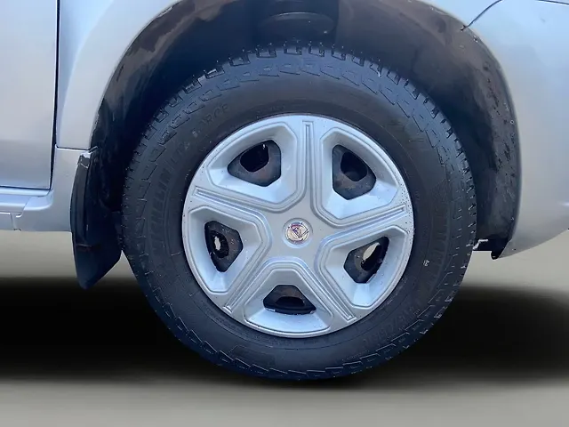 Used Nissan Terrano [2013-2017] XL (D) in Surat