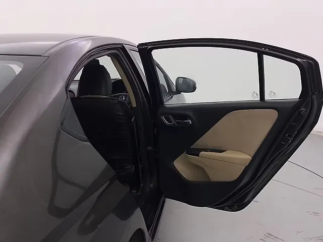 Used Honda City 4th Generation V Petrol in Delhi Used Honda City 4th Generation V Petrol in Delhi