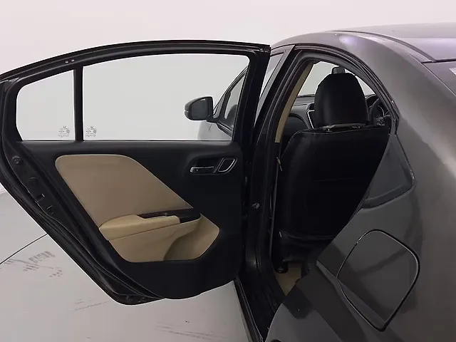 Used Honda City 4th Generation V Petrol in Delhi Used Honda City 4th Generation V Petrol in Delhi