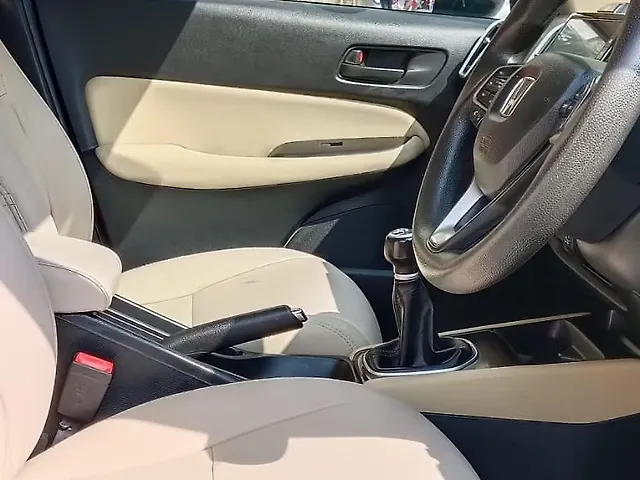 Used Honda City 4th Generation V Petrol in Mumbai