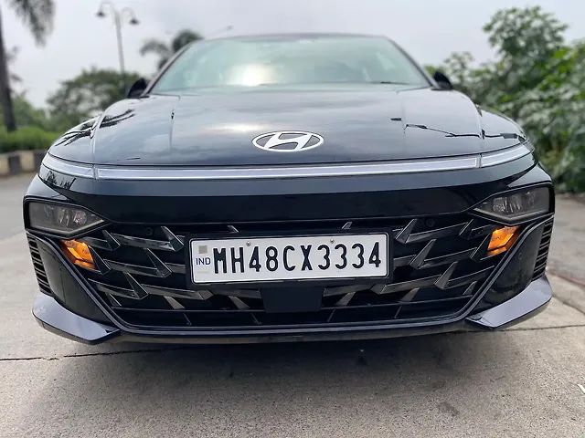 Used 2025 Hyundai Verna in Mumbai Used 2025 Hyundai Verna in Mumbai