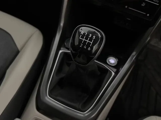 Used Volkswagen Taigun [2021-2023] Topline 1.0 TSI MT in Bangalore