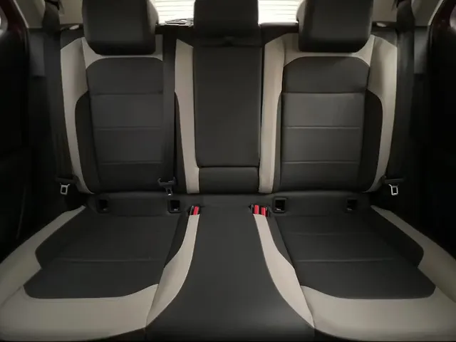 Used Volkswagen Taigun [2021-2023] Topline 1.0 TSI MT in Bangalore