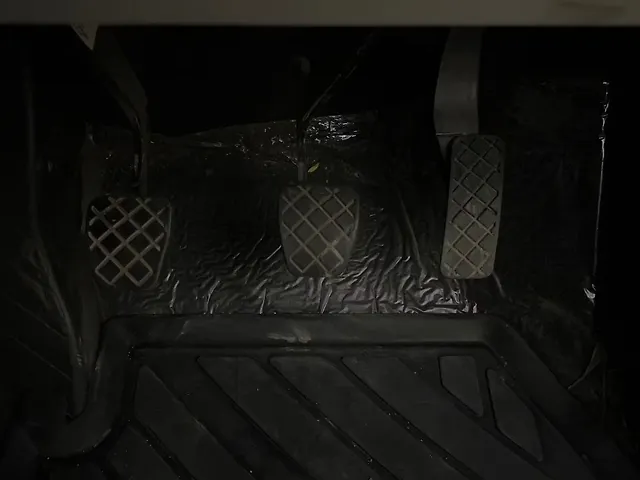 Used Volkswagen Taigun [2021-2023] Topline 1.0 TSI MT in Bangalore