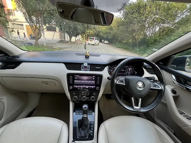 Used Skoda Octavia [2017-2021] 1.8 TSI L&K in Bangalore