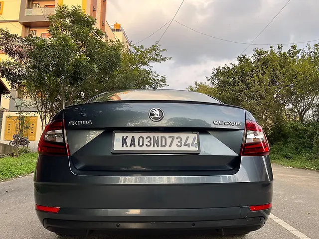 Used Skoda Octavia [2017-2021] 1.8 TSI L&K in Bangalore
