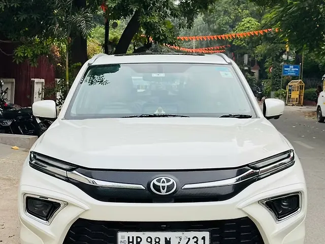 Used 2024 Toyota Urban Cruiser Hyryder in Delhi Used 2024 Toyota Urban Cruiser Hyryder in Delhi
